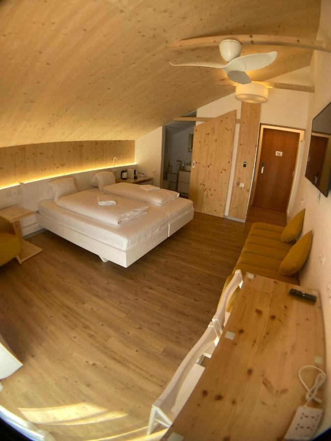 Seehotel Am Hallstaettersee Modern Rooms オーバートラウン エクステリア 写真
