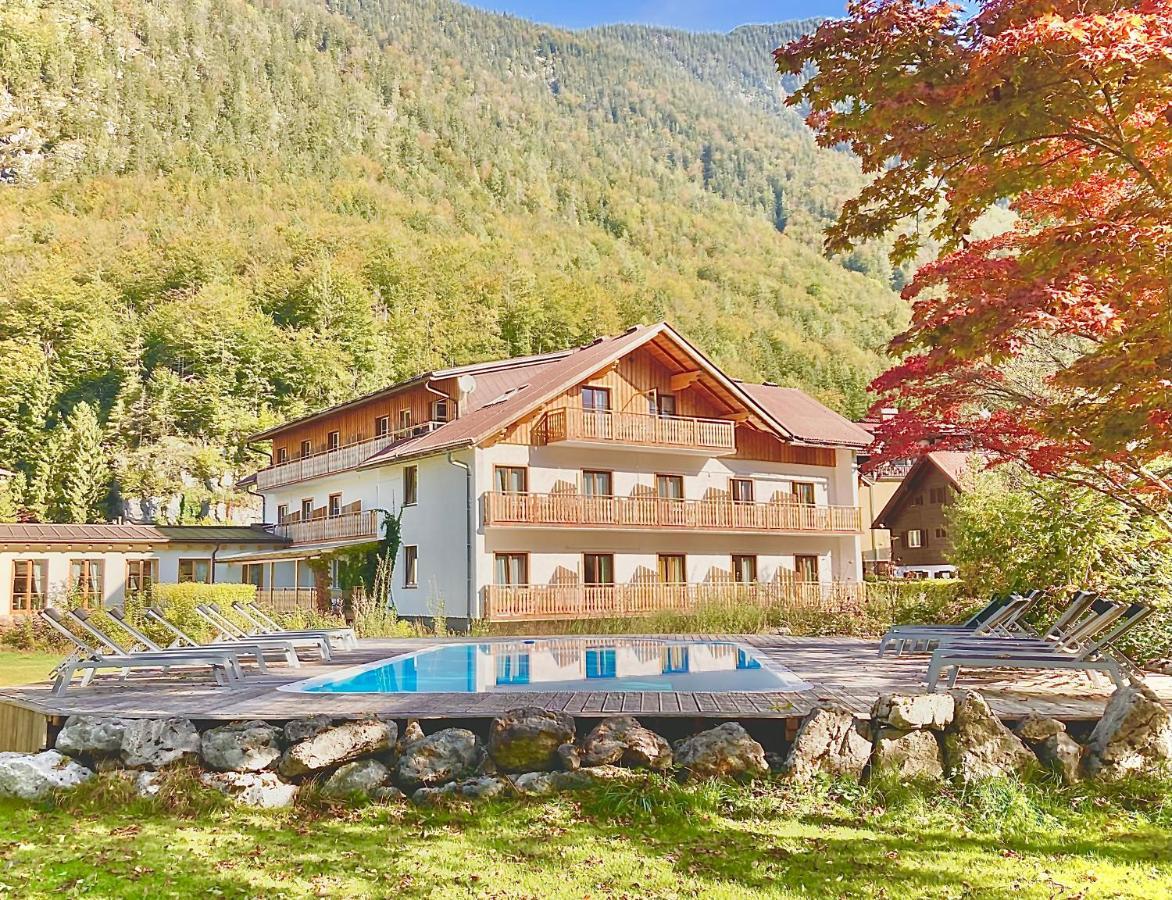Seehotel Am Hallstaettersee Modern Rooms オーバートラウン エクステリア 写真