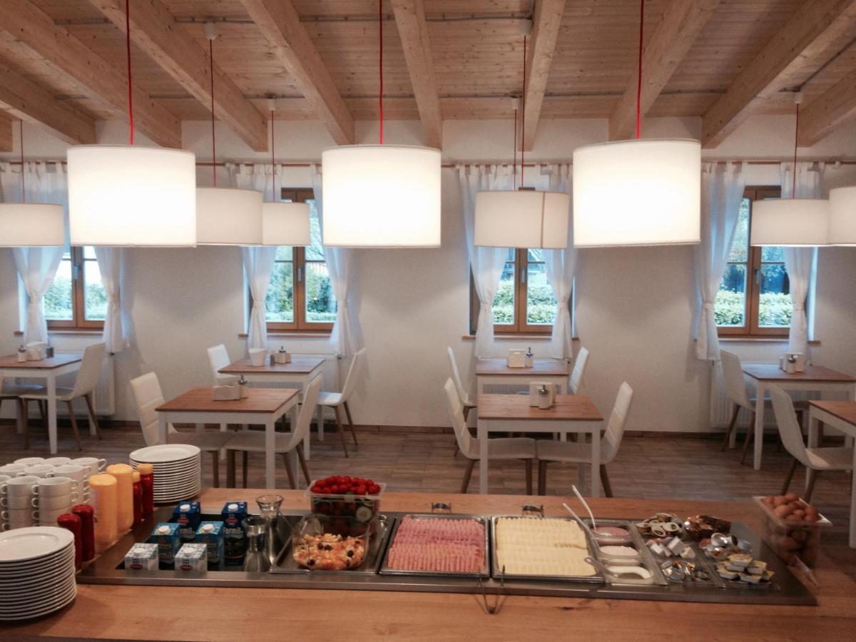 Seehotel Am Hallstaettersee Modern Rooms オーバートラウン エクステリア 写真