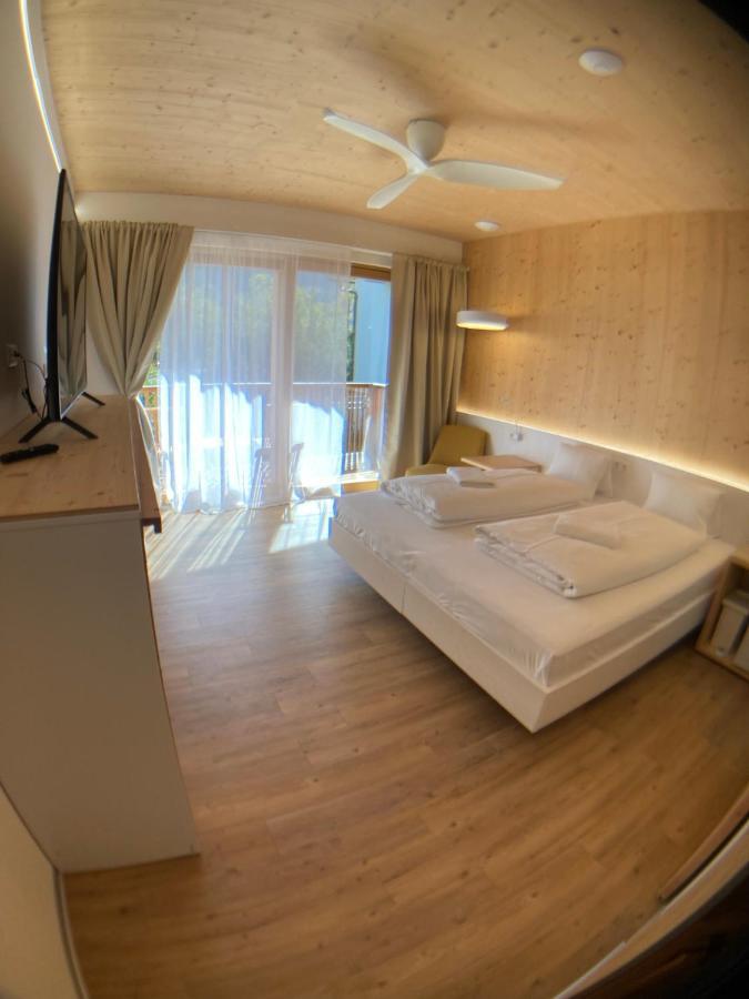 Seehotel Am Hallstaettersee Modern Rooms オーバートラウン エクステリア 写真